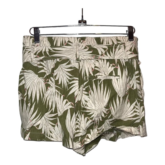 TAHARI Tan & Green Palm Leave Print High Waisted Linen Shorts with Belt L NWT - Picture 3 of 6